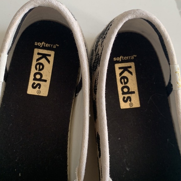 Meds leopard print sneakers size 6 - Picture 6 of 8